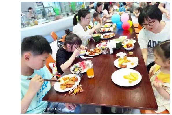 pg�ͽ�Ů������������ƽ̨-pg�ͽ�Ů������������ƽ̨�ٷ�2025���°�11.22.33.350-��ɫ��Դ��